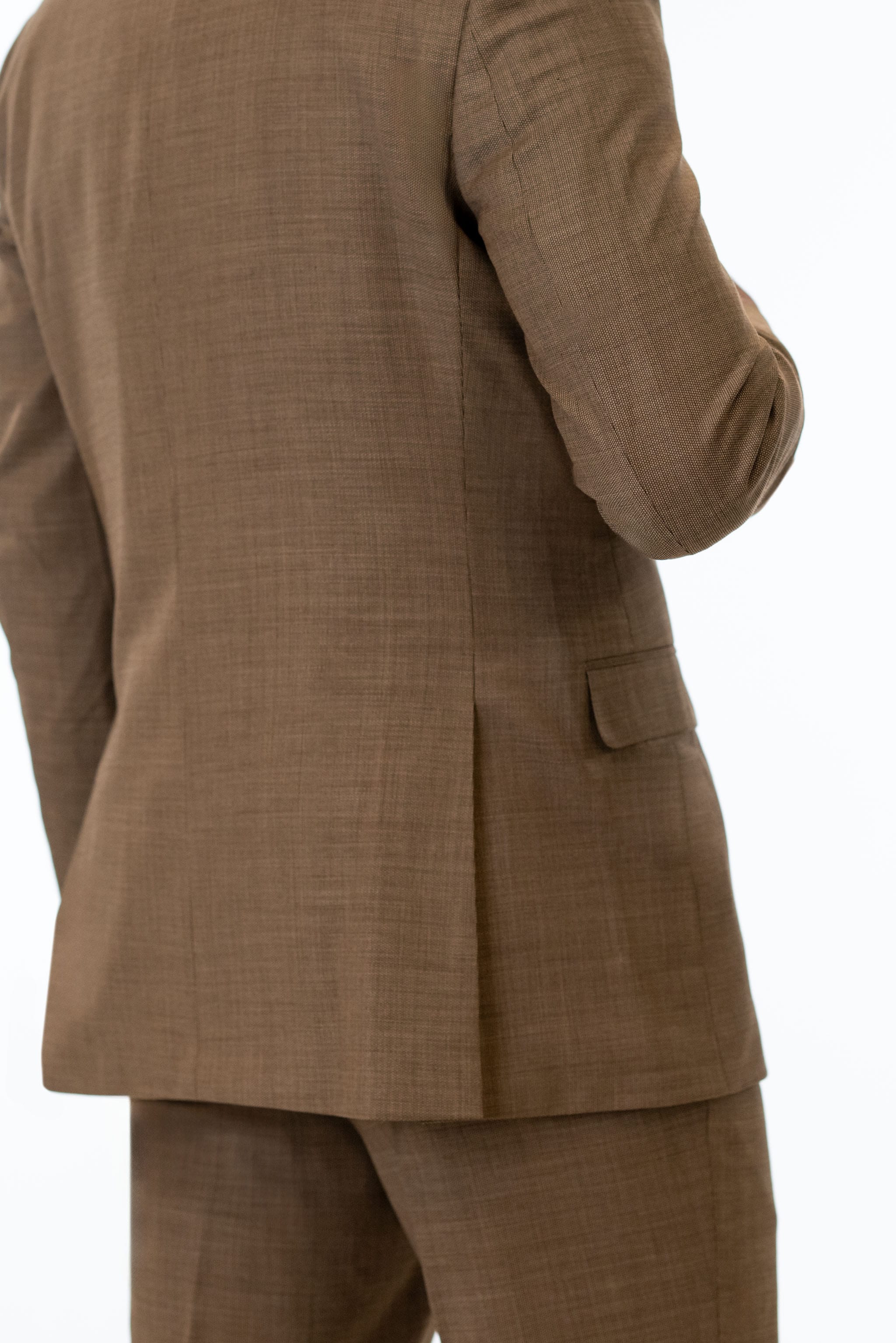Details of the Brown Archer Slim Fit Suit