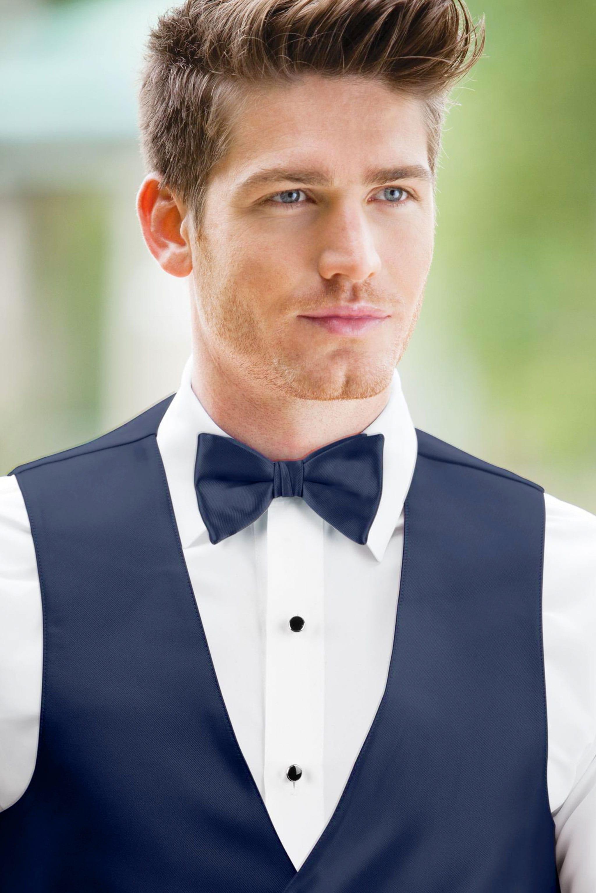 Solid Navy Bow Tie Solid Navy Bow Tie