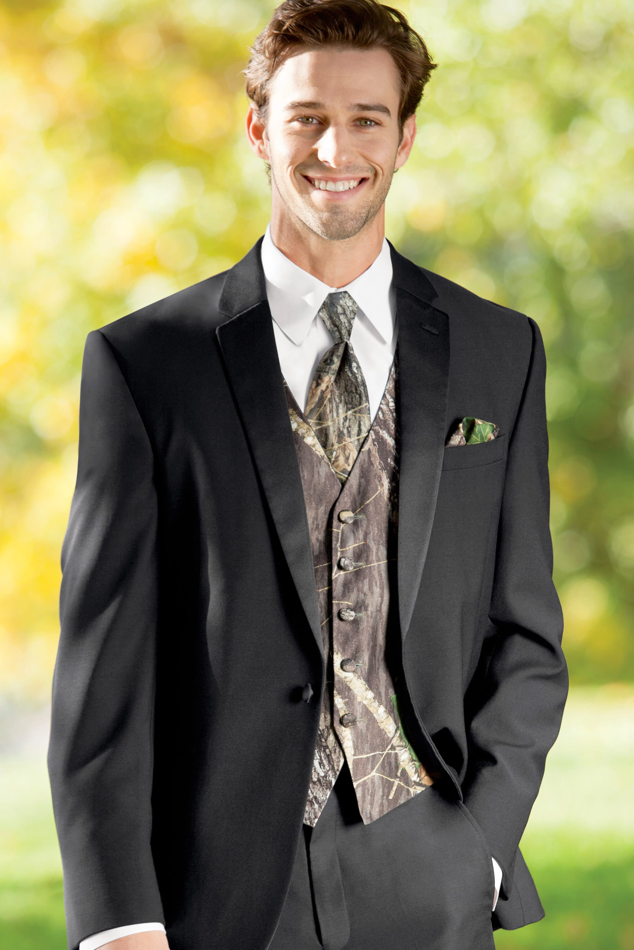 Mossy Oak Green Camouflage Tuxedo Vest